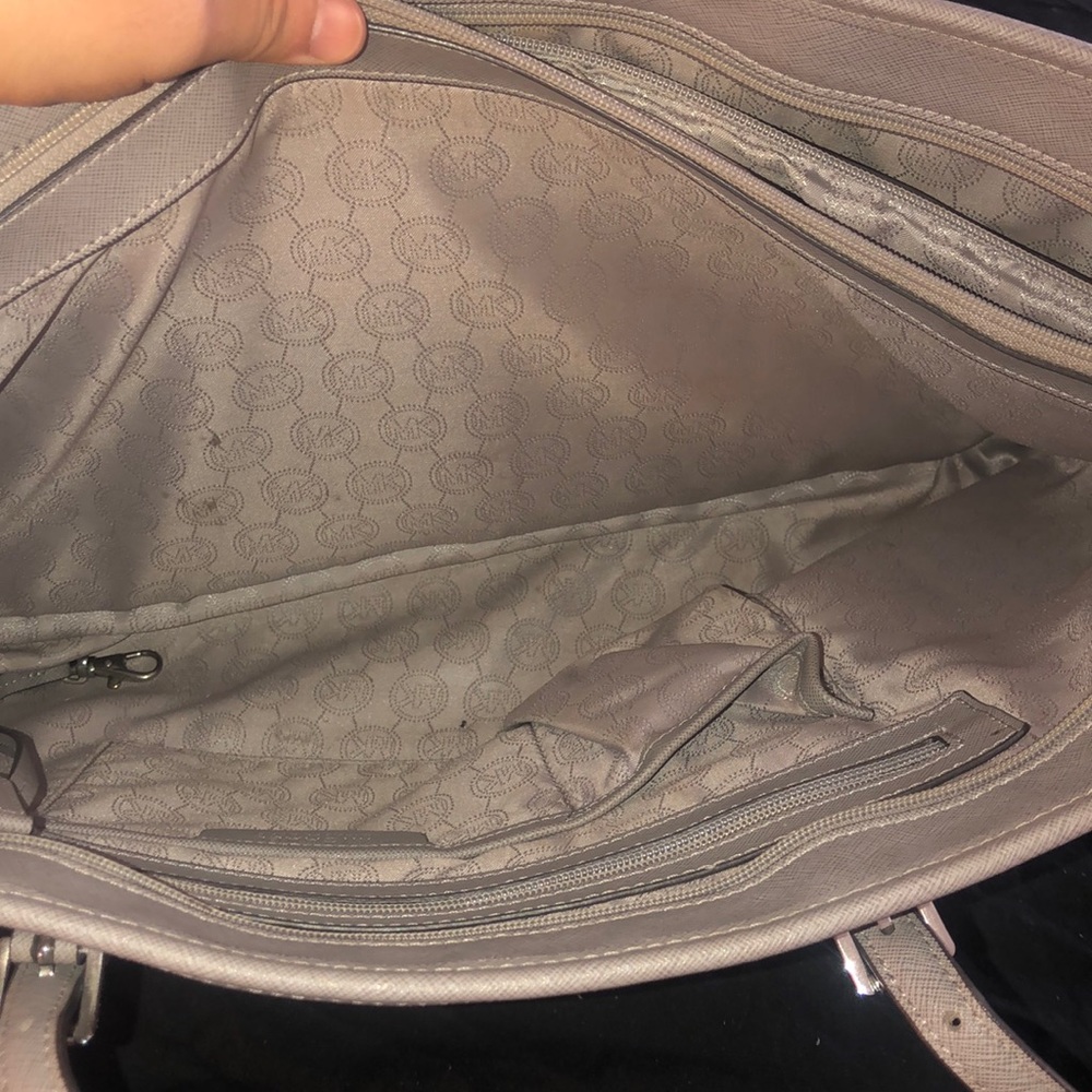 Mk gray tote - Picture 6 of 6